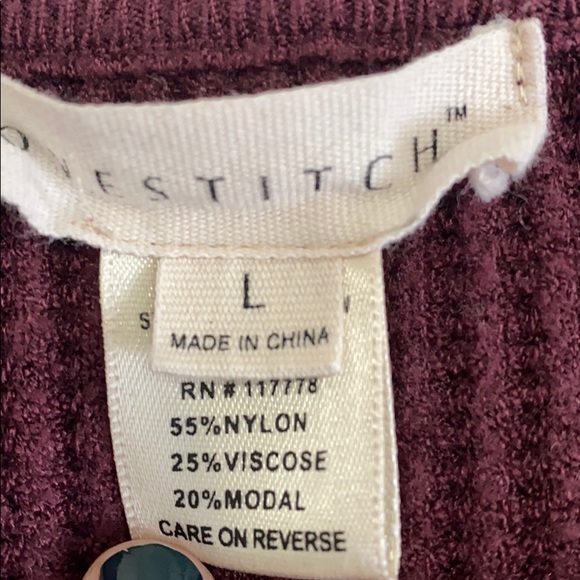 Waffle Knit cropped twist front top - Picture 2 of 3